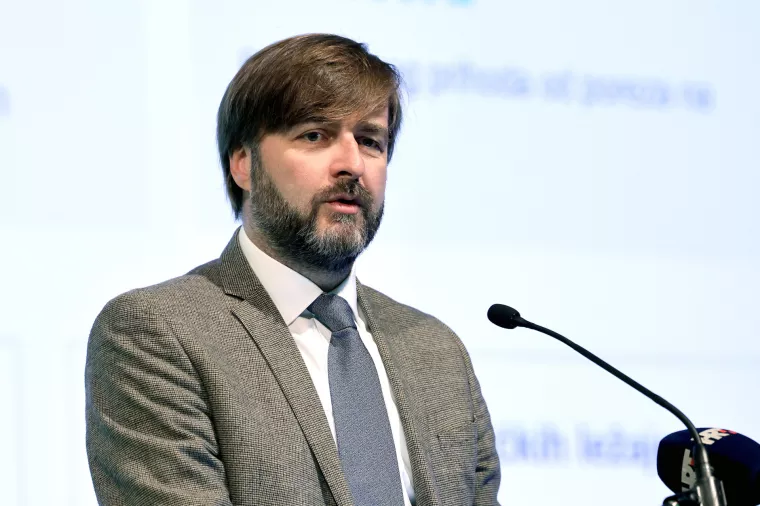konferencija 48 sati 2026., Tomislav Ćorić